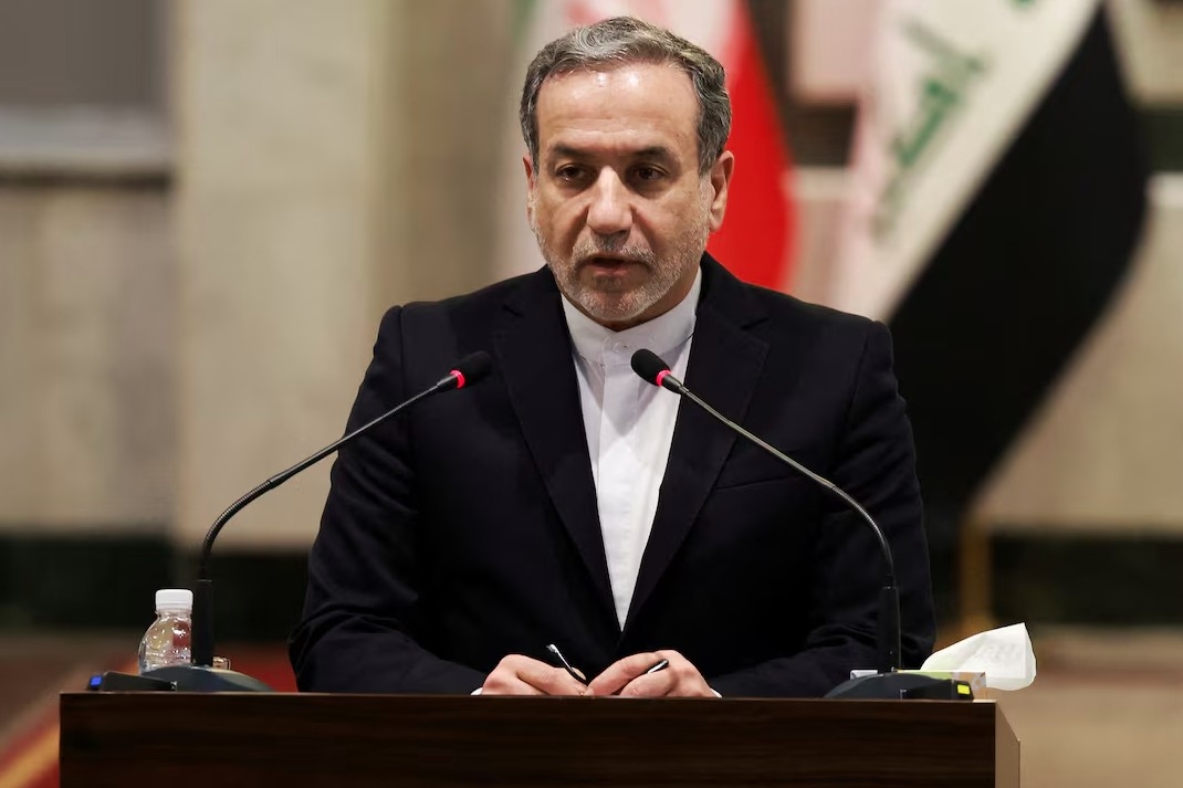 Iran nói từng đề xuất cam kết từ bỏ tham vọng hạt nhân trong đàm phán với Mỹ